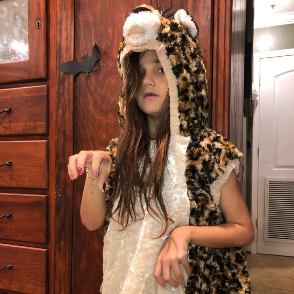 ORDER NOW!!! LEOPARD ONSIE COSTUME!!🐅 - Picture 2 of 3